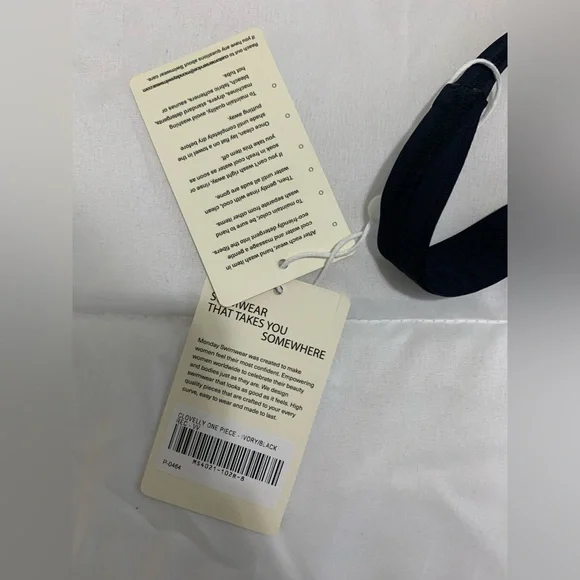 New Monday Swimwear CLOVELLY ONE PIECE IN IVORY/ BLACK Size VV - Picture 6 of 11